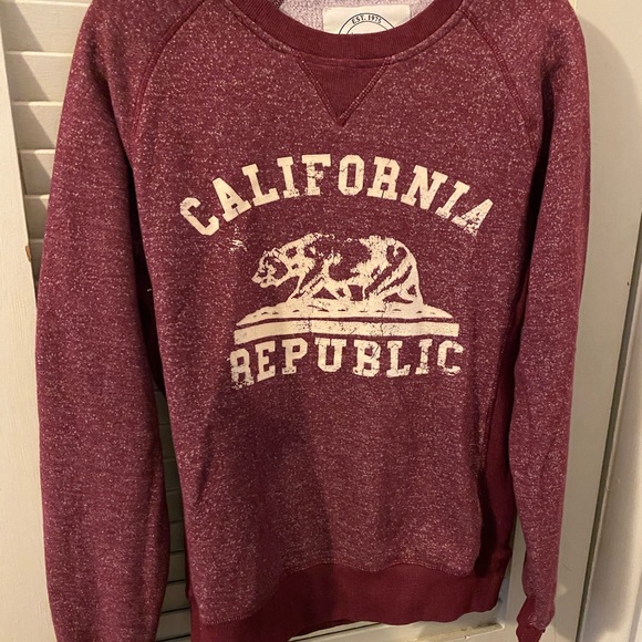 California Republic Bear M Maroon crewneck Sweatshirt vintage style,distressed - Picture 1 of 12